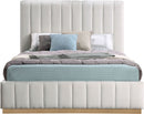 Lucia - Bed
