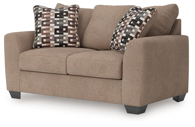 Triston-Peaks - Loveseat - Suede