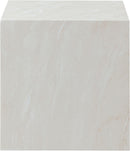 Piazza - Table