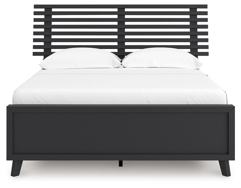 Danziar - Slat Panel Bed