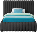 Nash - Bed