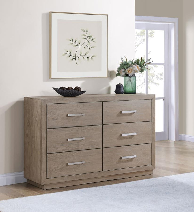 Kenora - 6-Drawer Dresser