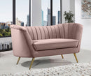Margo - Loveseat